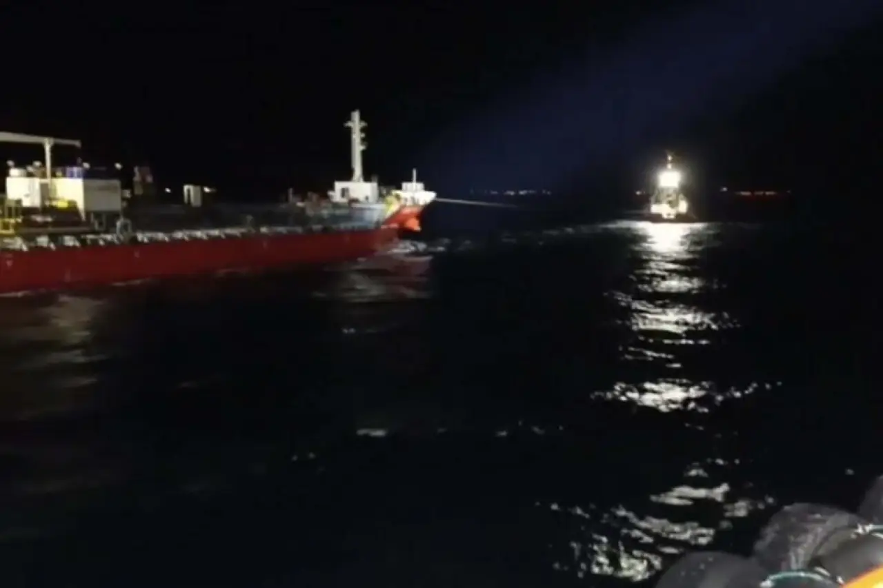 Çanakkale Boğazı'nda Gemi Arızası