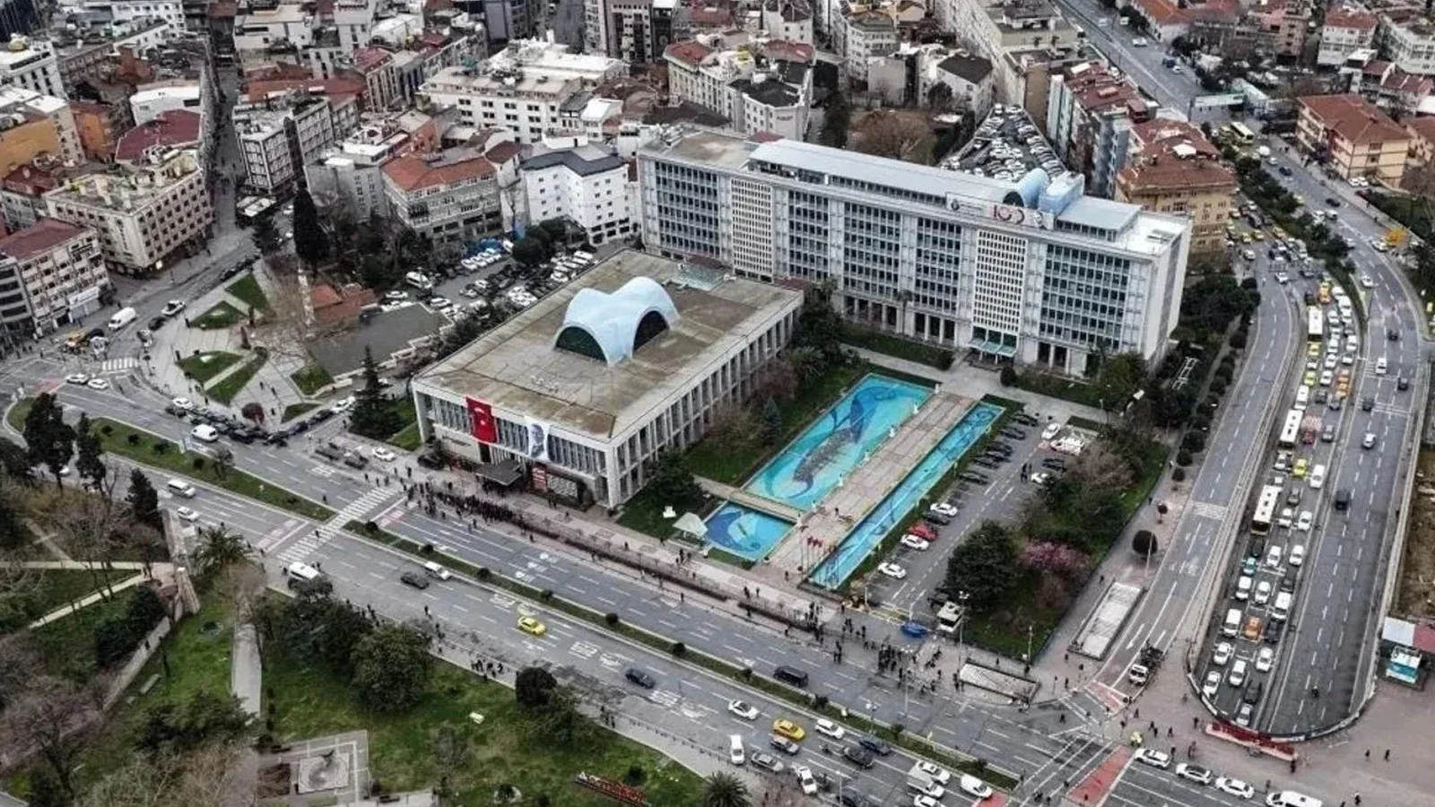 İBB operasyonunda yeni gelişme: İş insanı hakkında yakalama kararı çıkarıldı