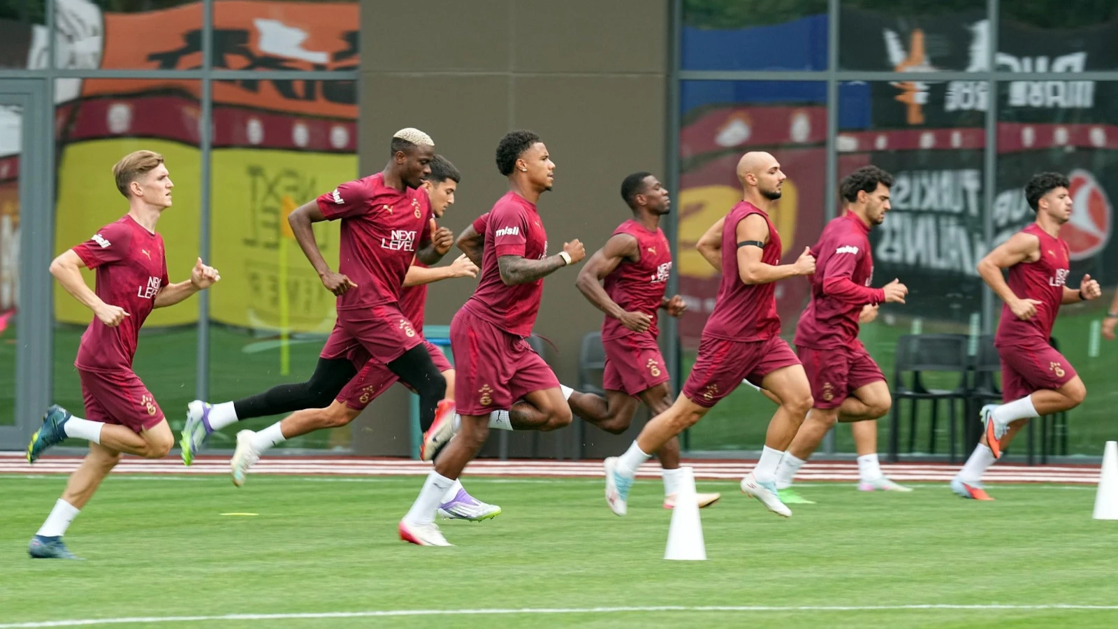 Galatasaray, Fatih Karagümrük maçı hazırlıklarına ara vermeden başladı