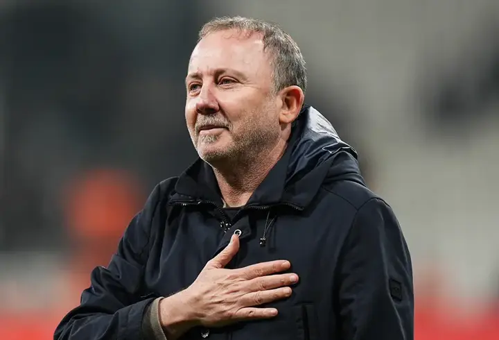 Sergen Yalçın: Galatasaray maçında en güçlü hâlimizle sahada olacağız