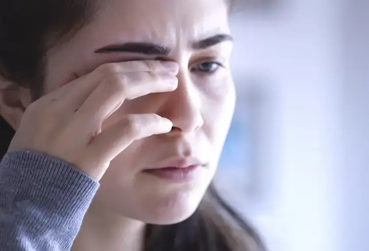 Göz yorgunluğu olanlar dikkat! Bu önerileri uygulayın