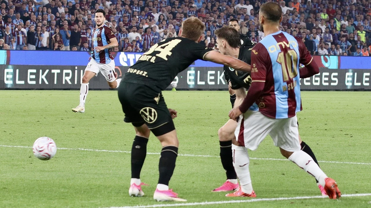 Trabzonspor tur şansını rövanşa bıraktı
