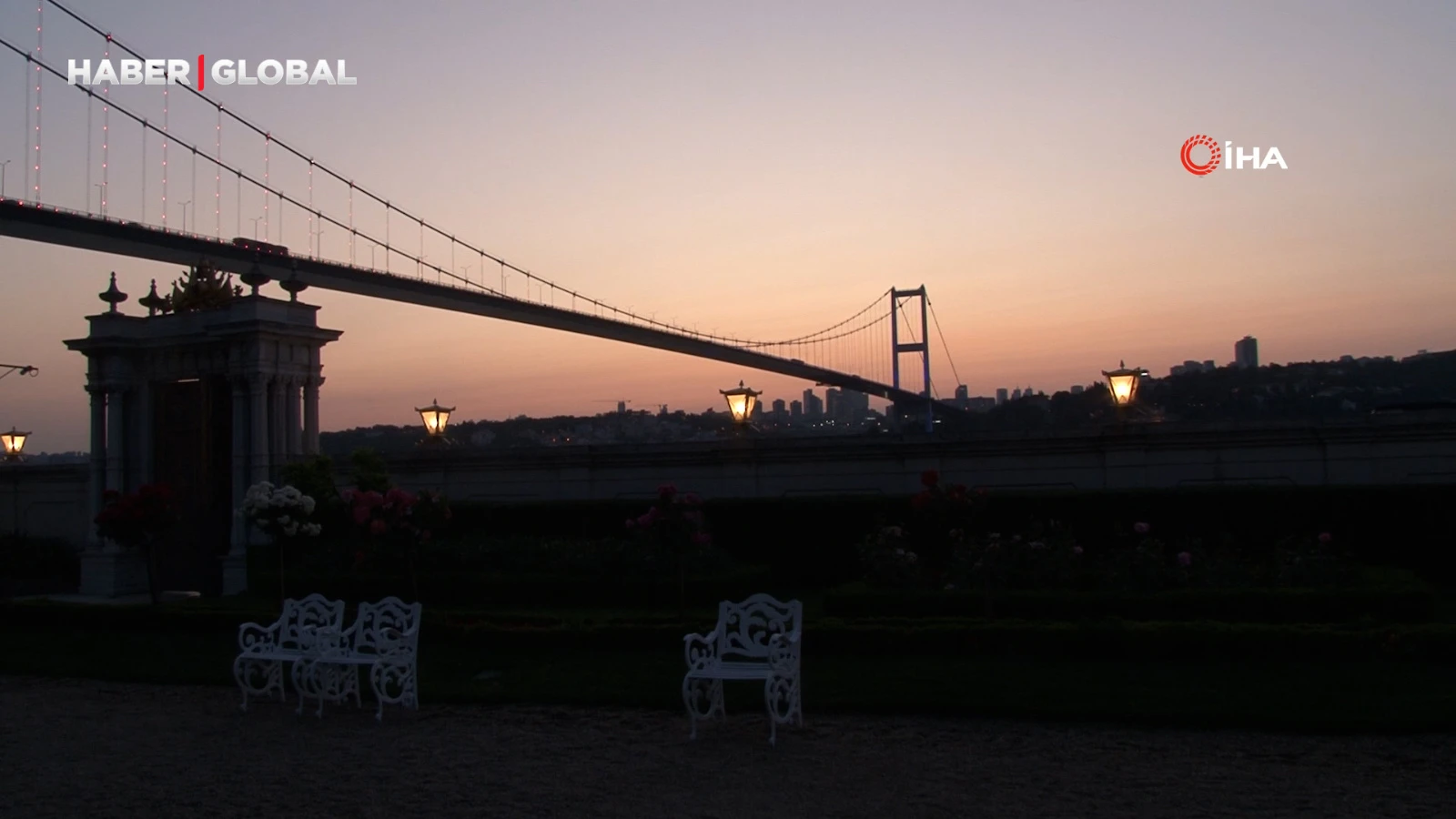 İstanbul'da Milli Sarayların bahçeleri yaz akşamları halkın hizmetinde