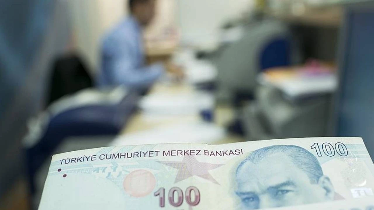 Yarım asırlık fabrikada dev vurgun! Milyonlarca lirayı zimmetine geçirmiş