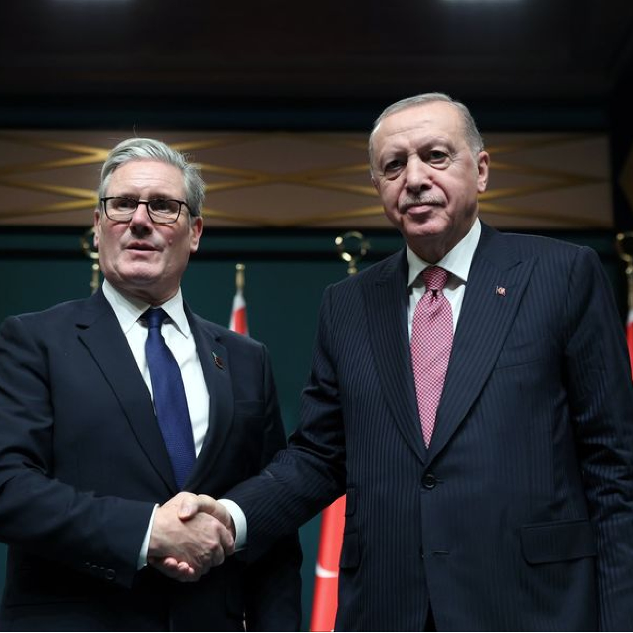 Cumhurbaşkanı Erdoğan, Starmer'la görüştü