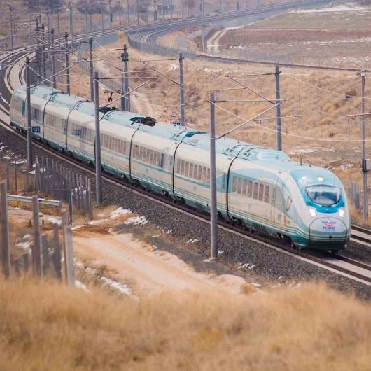 Ücretsiz Tren Biletlerinde Yeni Dönem: Engelli, Gazi Ve Şehit Yakınları Kimlikle Bilet Alıp Seyahat Edebilecek