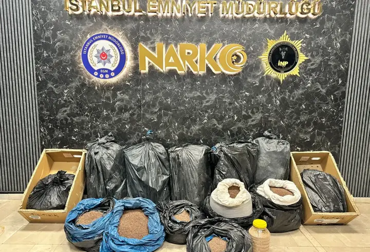 İstanbul- İstanbul’da kahveye emdirilmiş 374 kilo 600 gram uyuşturucu ele geçirildi