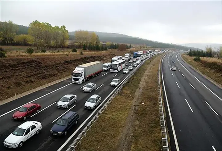 Yola çıkacaklar dikkat! İşte karayollarıda son durum