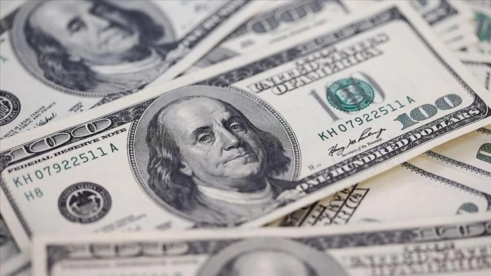 ABD'de toplam bütçe açığı 458 milyar dolar oldu
