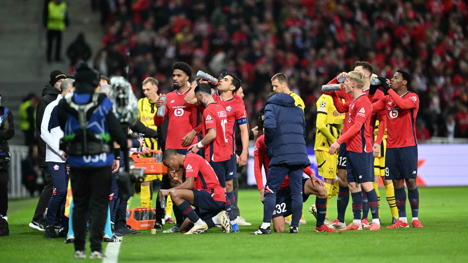 Şampiyonlar Ligi'ndeki Lille - Borussia Dortmund maçına iftar arası