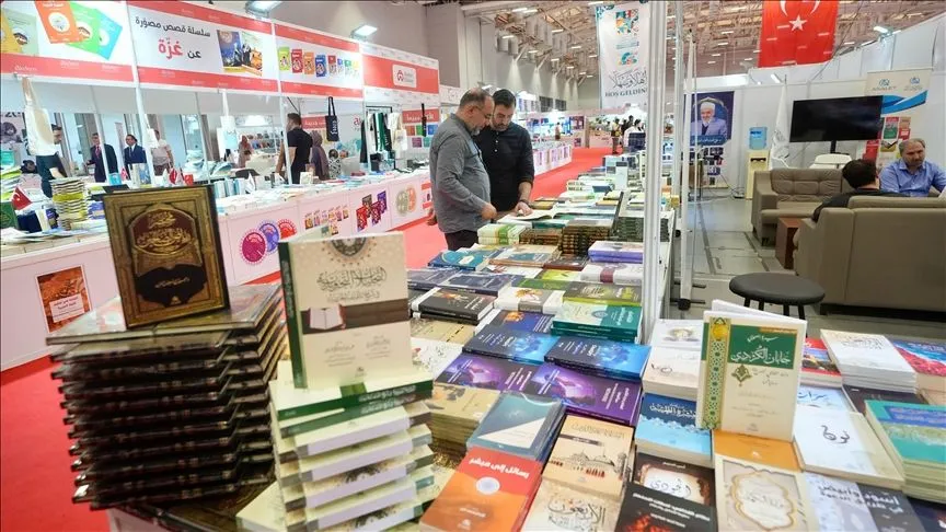 Tüm dünyadan kitapseverler İstanbul'daki Arapça Kitap Fuarı'nda buluştu