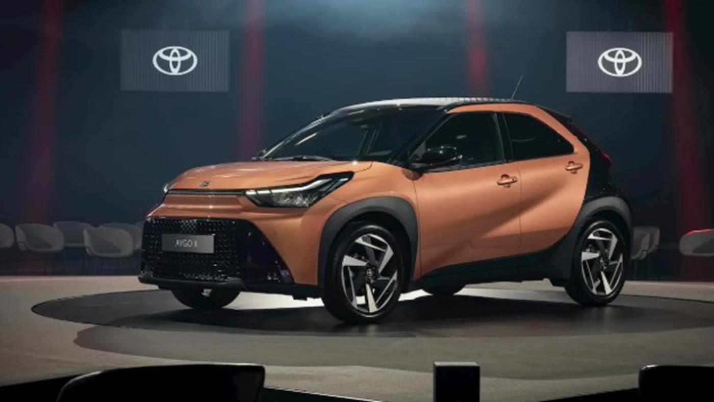 Yeni Aygo X Hibrit gücü, tasarımı ve çevreci yönü ile dikkat çekiyor