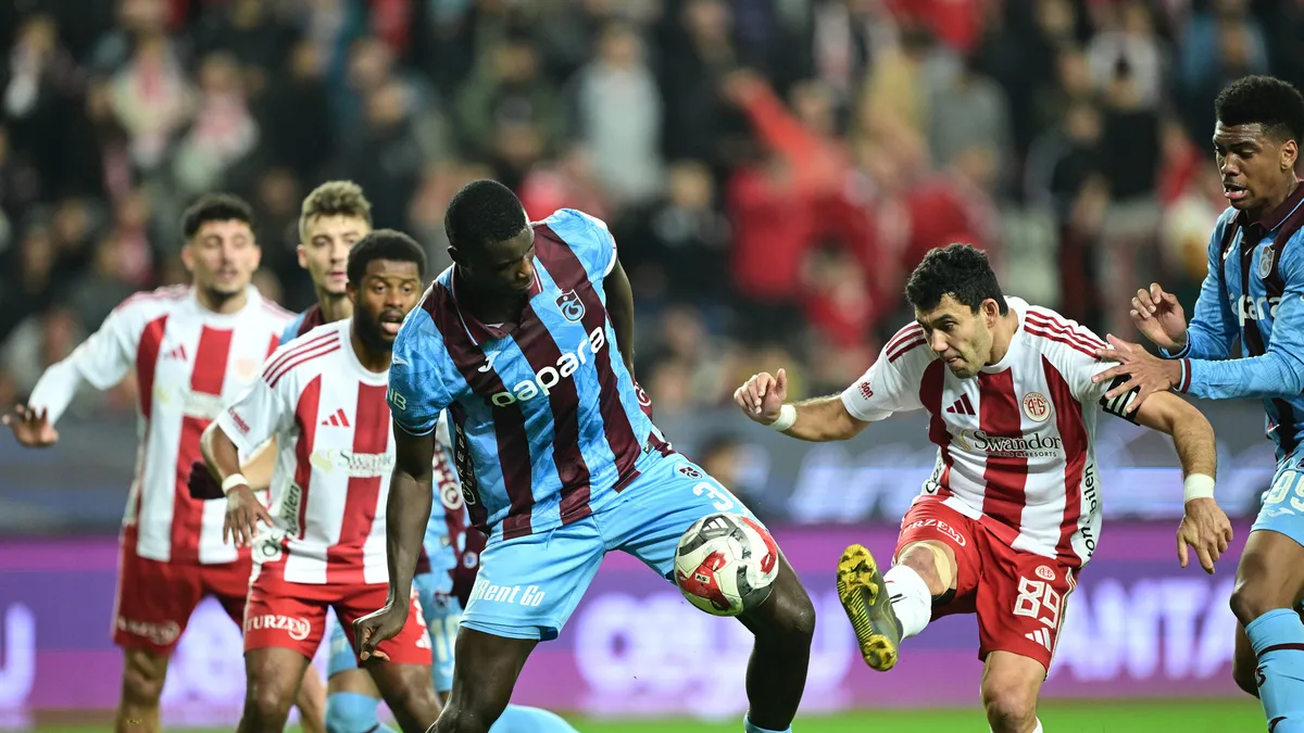 Trabzonspor, Antalya'da fırsat tepti: 1-1