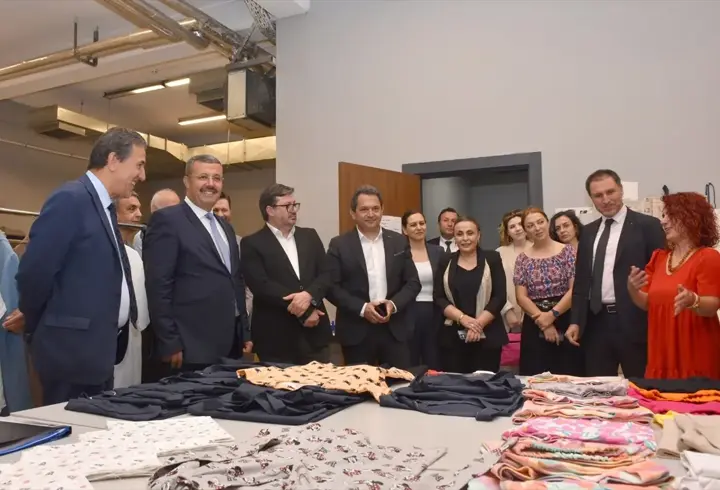 Ankara'da kadın hükümlülere yönelik anlamlı projede sertifika töreni yapıldı