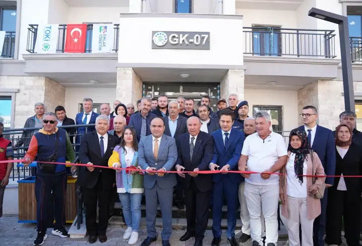 Muğla Seydikemer'de 304 konut ve 8 iş yeri hak sahiplerine teslim edildi