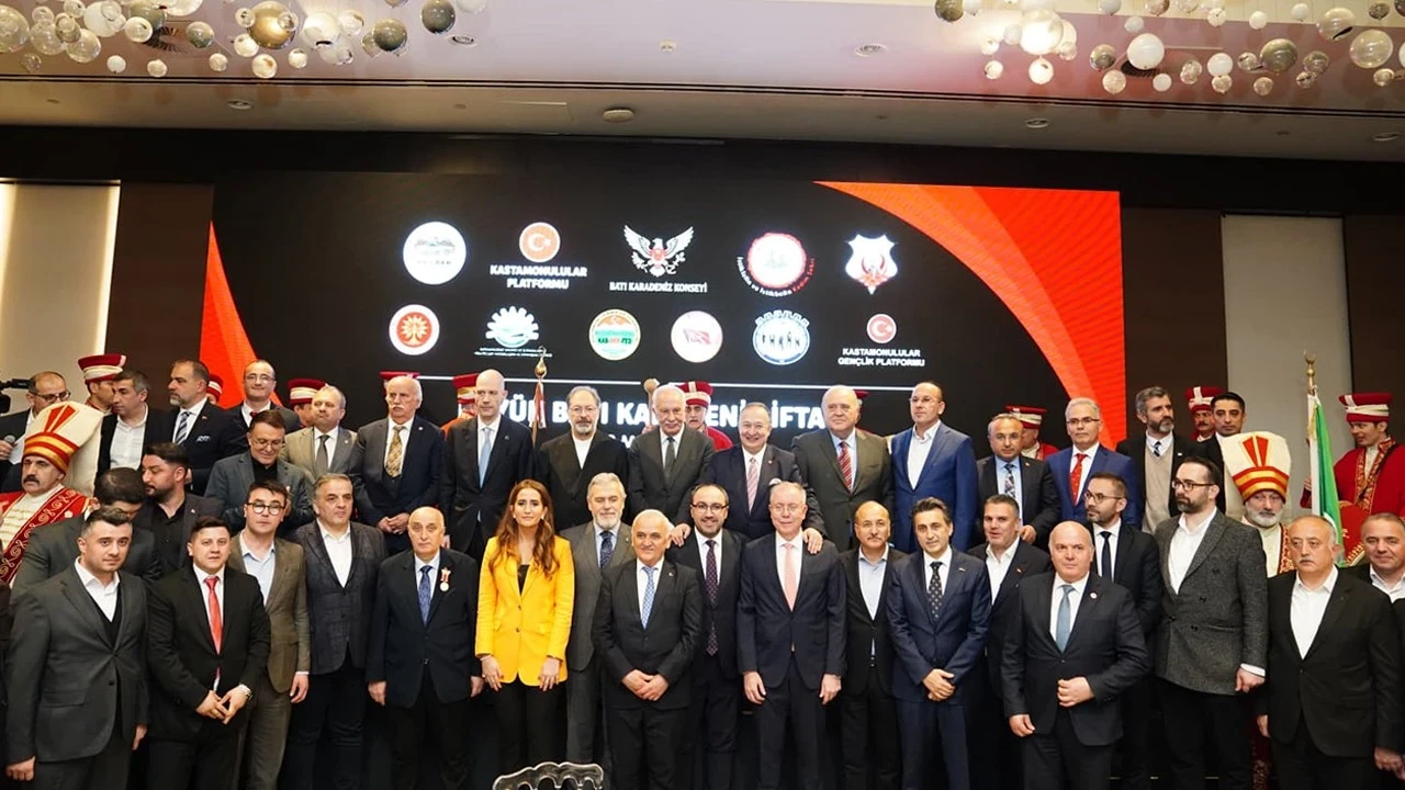 Batı Karadenizli iş insanları İstanbul’da iftarda buluştu