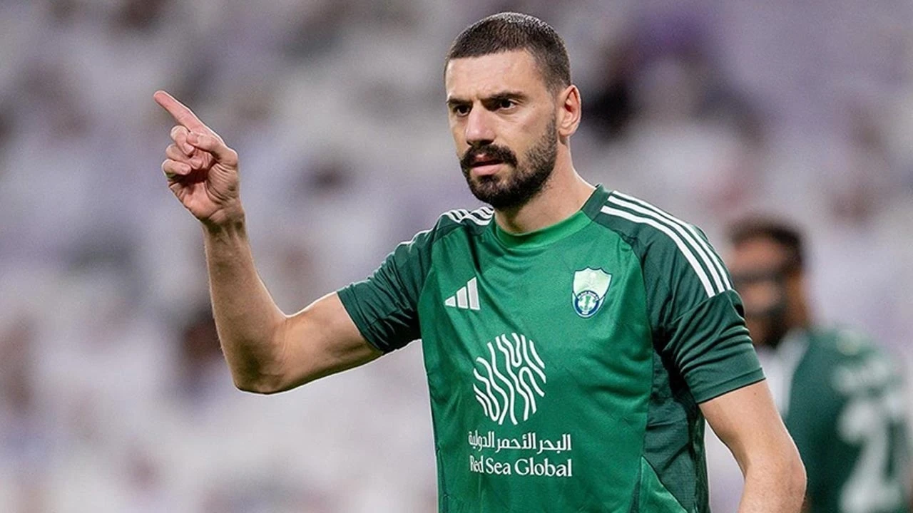 Merih Demiral, Al Ahli ile 2029'a kadar sözleşme imzaladı