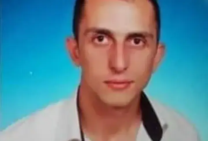 Eşini öldürdü, sosyal medyadan paylaşım yapıp jandarmaya teslim oldu