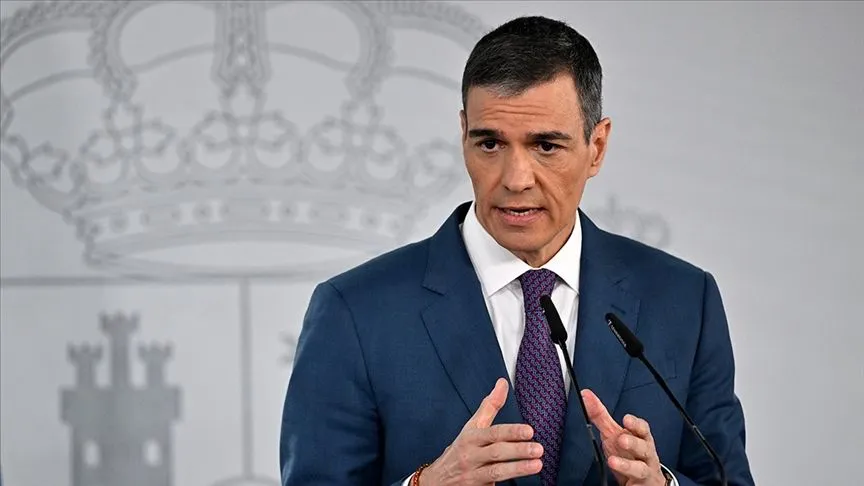 İspanya Başbakanı Sanchez, sosyal medya ve patronlarına karşı 5 maddelik önlem açıkladı