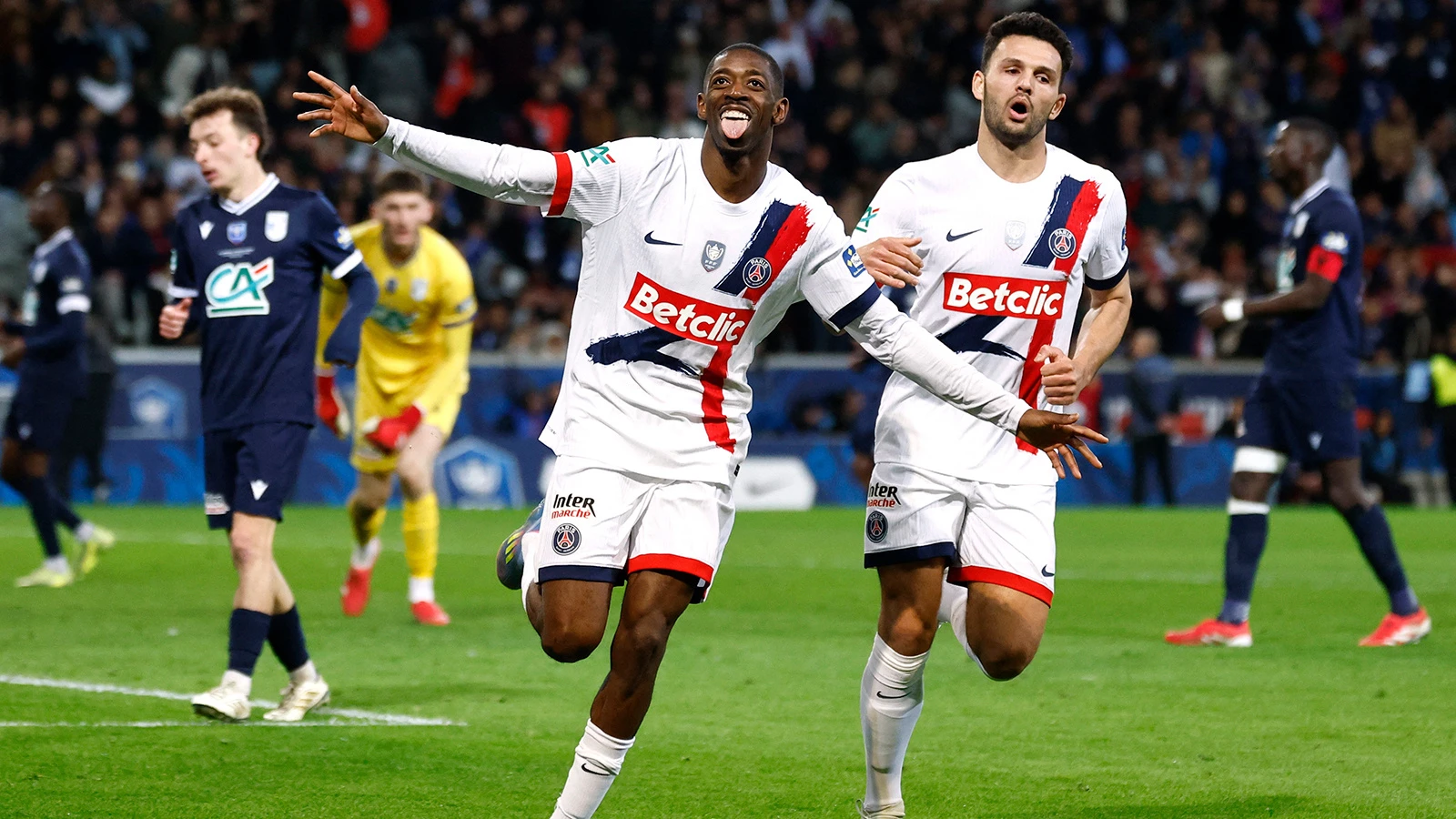PSG, Yüksel Yıldırım'ın takımı Dunkerque'ün peri masalını bitirdi