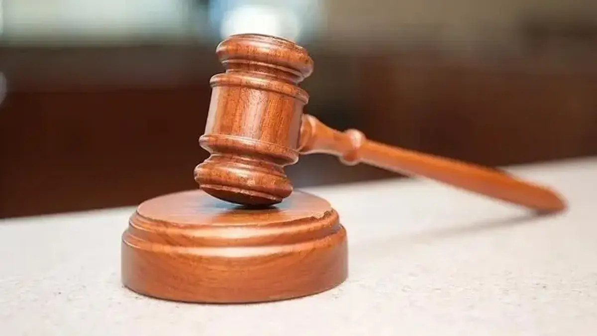 Sahte Mahkeme Kararı Göndermişler! Davaları Lehte Sonuçlandırma Vaadiyle Dolandırdılar