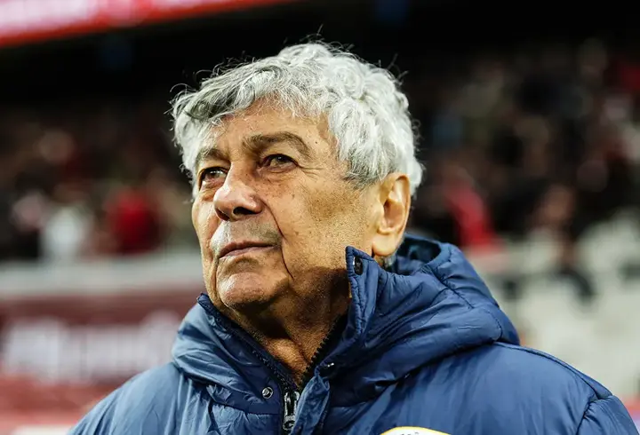 Romanya Milli Takım kampında fenalaşan Mircea Lucescu hastaneye kaldırıldı