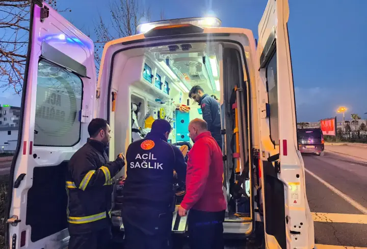 Mardin’de TIR ile çarpışan otomobilin sürücüsü yaralandı