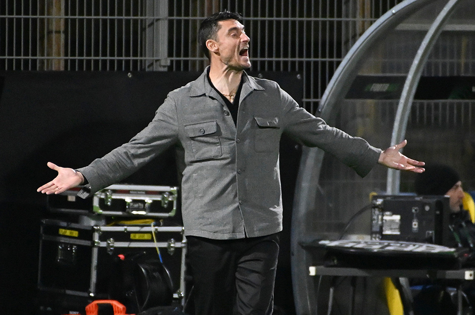 Albert Riera'nın Celje'si, Konferans Ligi'nde yarı final şansını zora soktu
