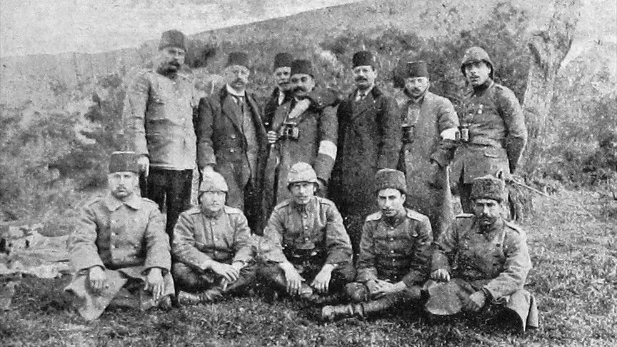 Çanakkale'de harp muhabirleri cephe gerisinde tarihe not düştü