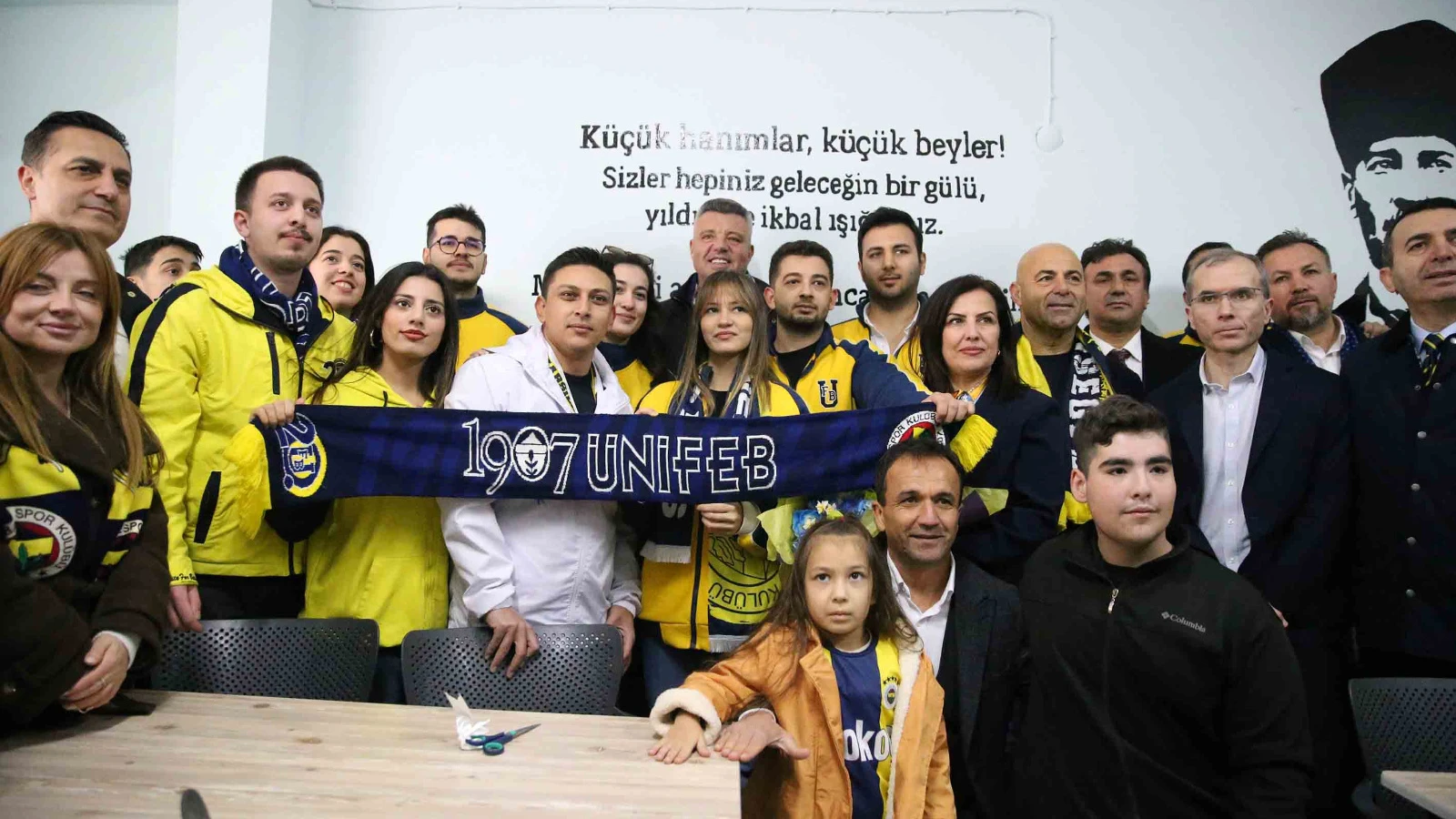 Fenerbahçe Başkanı Sadettin Saran, Alanya’da kütüphane açılışına katıldı