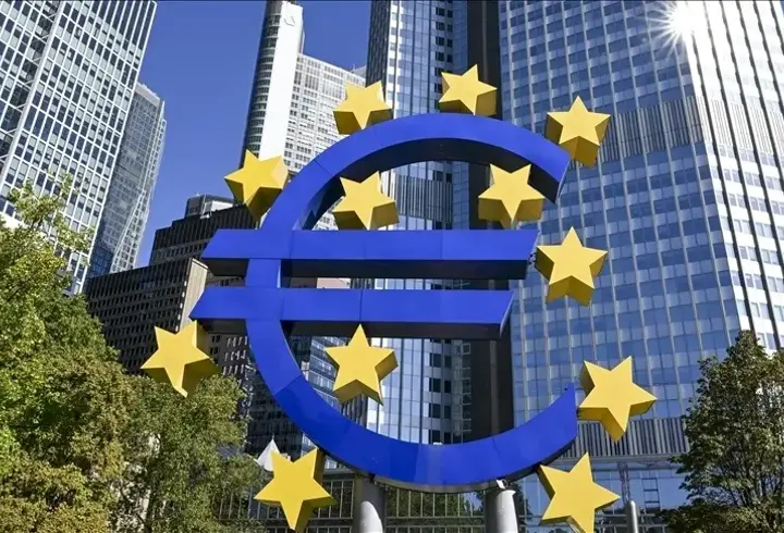 Euro Bölgesi’nde şirket kredilerine talep artıyor