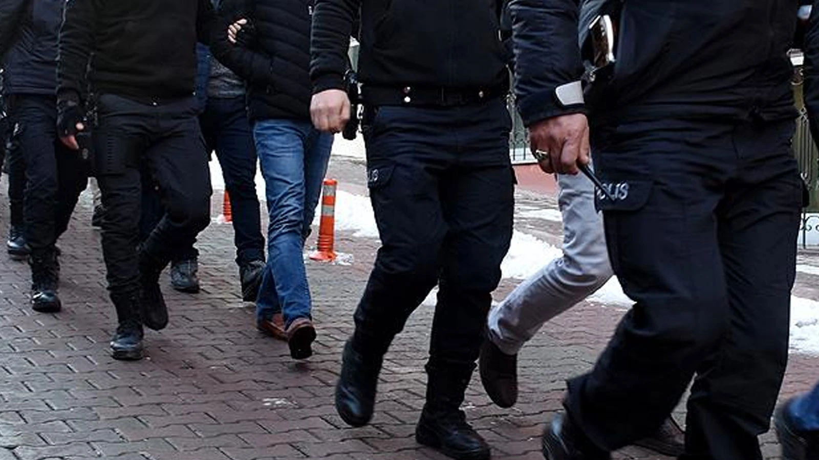 17 il merkezli siber suç operasyonları; 179 gözaltı
