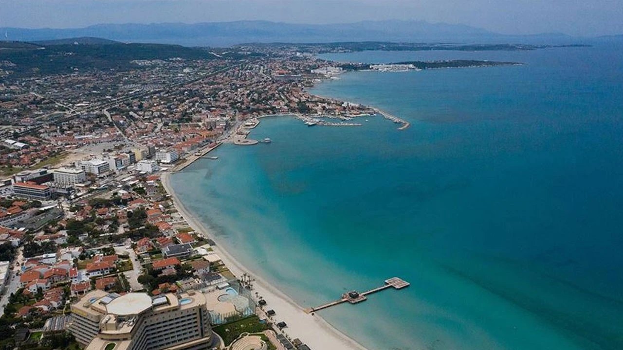 Çeşme Belediyesi 18 Ağustos’ta arsa satacak: Milyonluk fiyatlar dikkat çekti