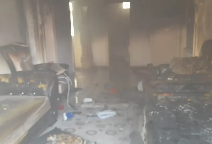 Evde yangın çıktı; anne ve 3 çocuğu hastanelik oldu