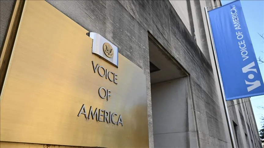 ABD'de medya kuruluşu VOA'nın yaklaşık 600 personeli işten çıkarıldı