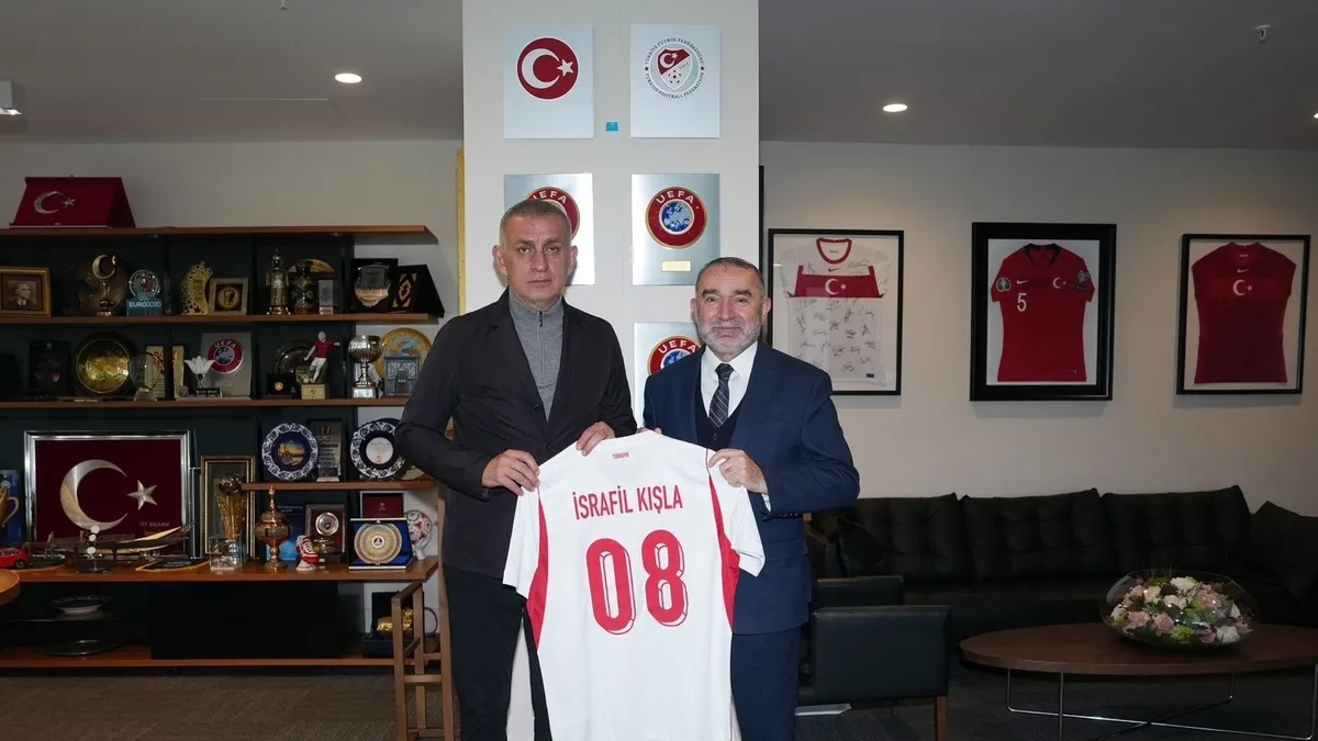 Cumhurbaşkanı Başdanışmanı İsrafil Kışla'dan TFF Ziyareti!