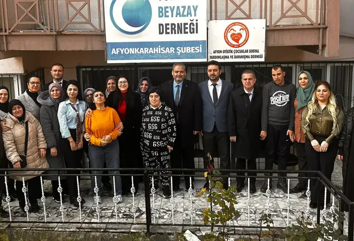 Rektör Aslan, Ulusal Otizm Konfederasyonu'u ziyaret etti