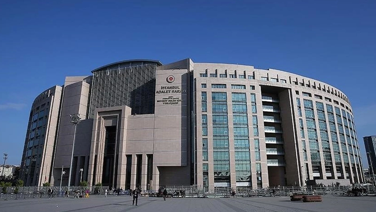 İmamoğlu soruşturması: CHP'nin bilgi işlem sorumlusu gözaltına alındı