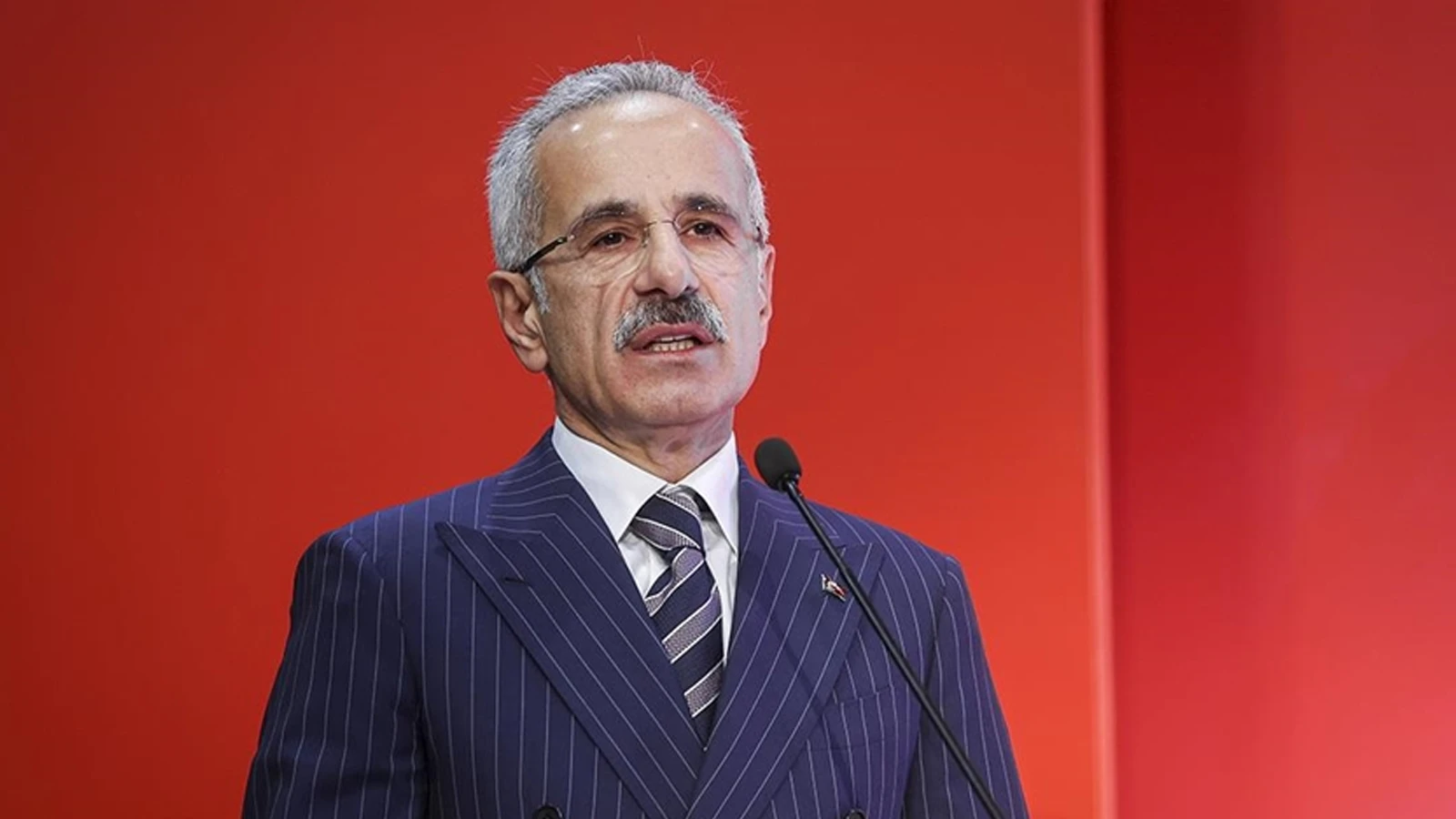 Bakan Uraloğlu: 4 saate kadar varan yolculuğu 36 dakikaya indirecek