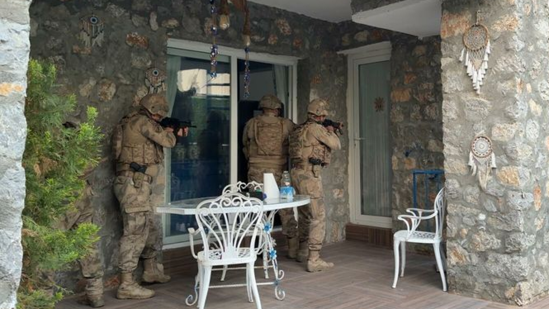 Son Dakika Haberi: Daltonlara 30 İlde Eş Zamanlı Operasyon - Habertürk Son Dakika Haberleri