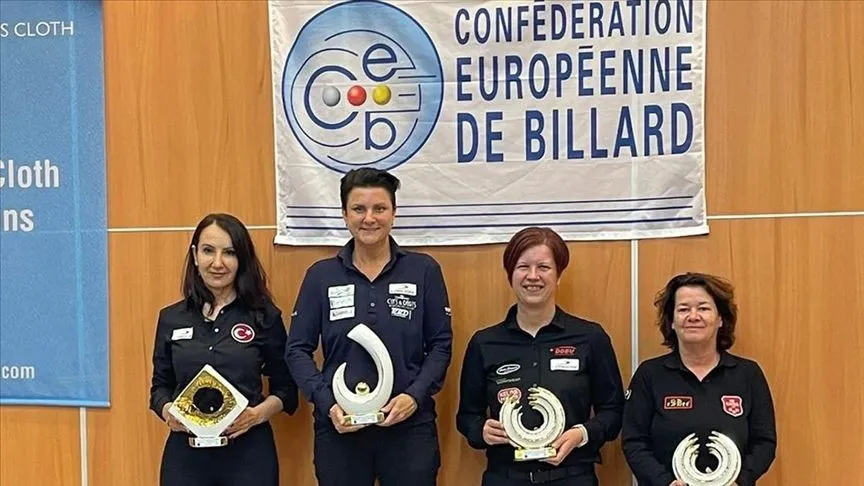 Milli bilardocu Gülşen Degener, İspanya'da gümüş madalya kazandı