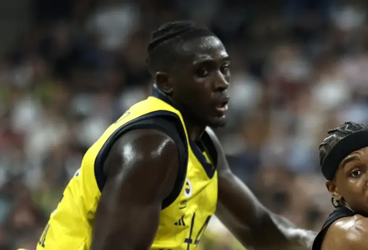 Fenerbahçe'ye potada kötü haber! Jilson Bango'nun sağlık durumu hakkında açıklama...