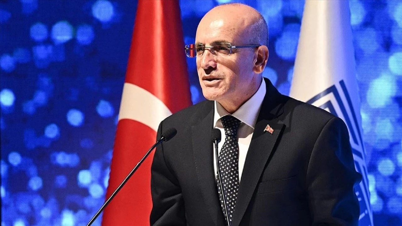 Bakan Şimşek duyurdu: Vergi denetim süreçleri dijitalleşiyor