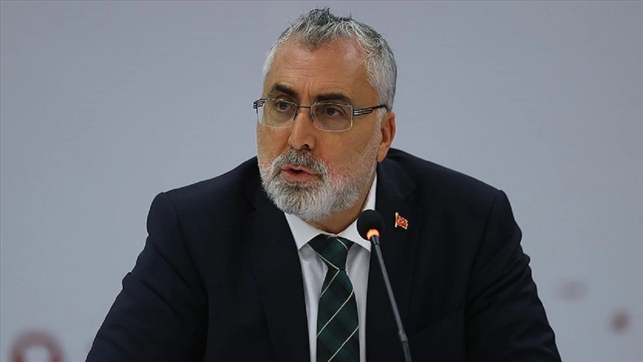 Bakan Işıkhan: İŞKUR, 4 ayda 437 bin kişinin istihdamına aracılık etti