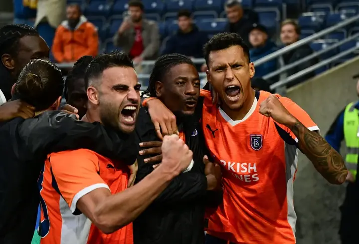 UEFA Konferans Ligi'nde 3. eleme turu rövanş müsabakaları Başakşehir maçıyla başlıyor