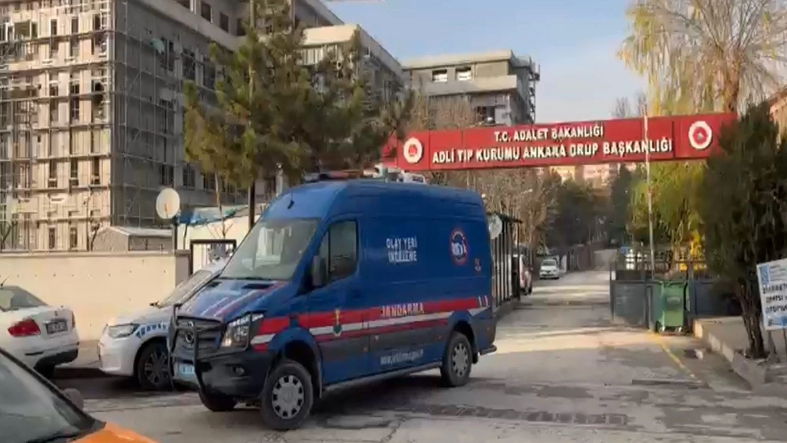 Ankara'da düşen uçakta hayatını kaybeden Libya askeri heyetinin cenazeleri Adli Tıp Kurumunda