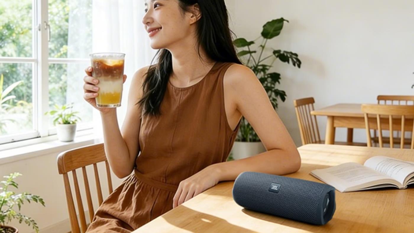 JBL suya dayanıklı yeni hoparlörünü duyurdu