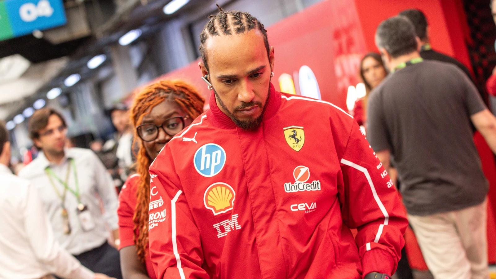 Ferrari pilotu Lewis Hamilton ile gelen teklif sonrası yollarını ayırdı
