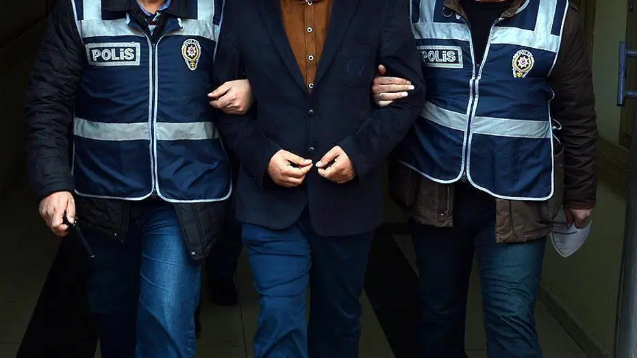 Hurda bahanesiyle 206 milyon liralık vurgun yaptı