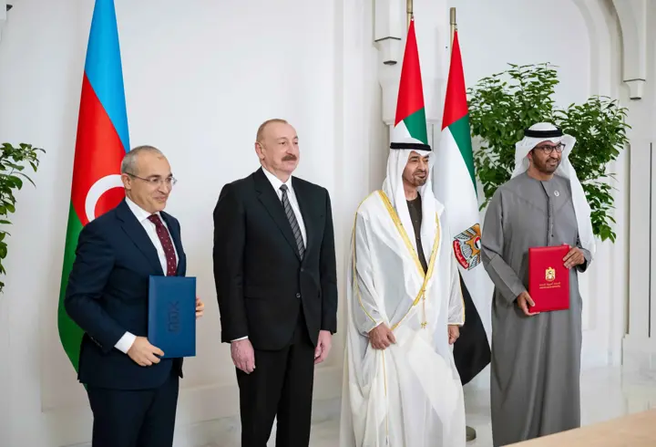 Azerbaycan Cumhurbaşkanı Aliyev'den Abu Dabi temasları
